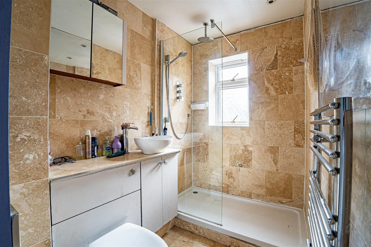 Kingsdale Close, St Leonards-on-sea, photo 12