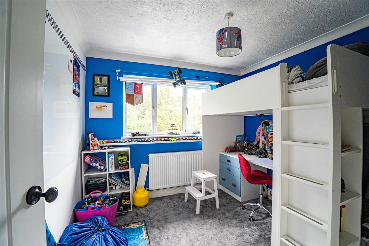 Kingsdale Close, St Leonards-on-sea, photo 11
