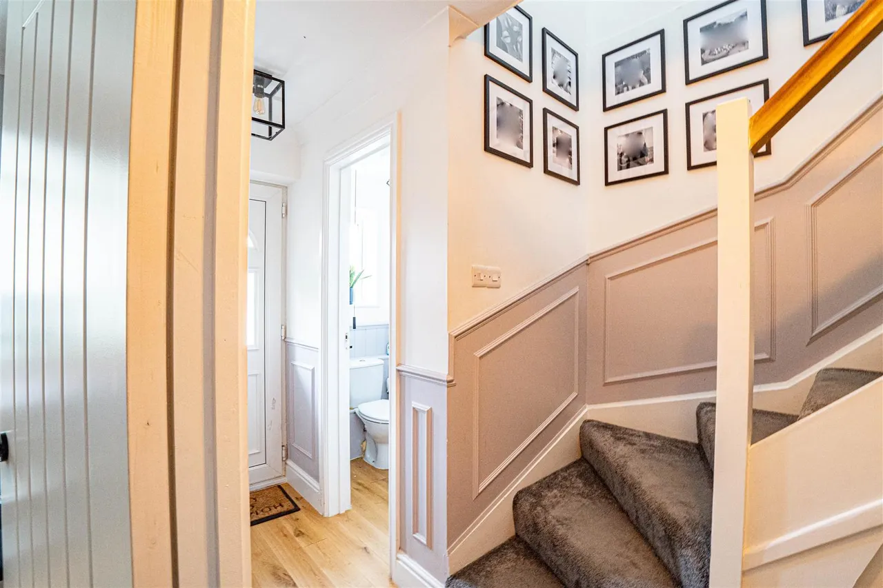 Kingsdale Close, St Leonards-on-sea, photo 32