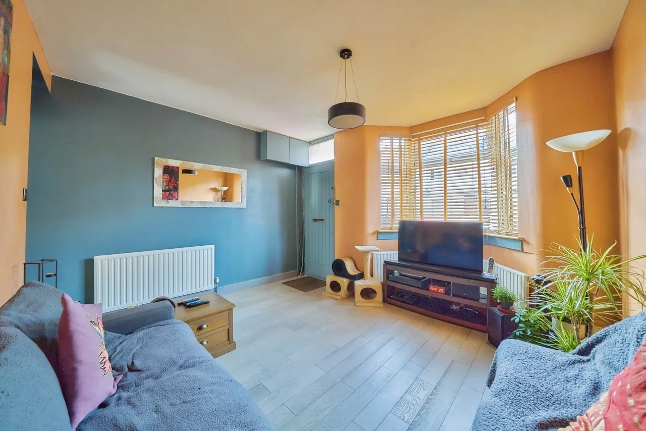 Desford Road, London, E16, photo 4
