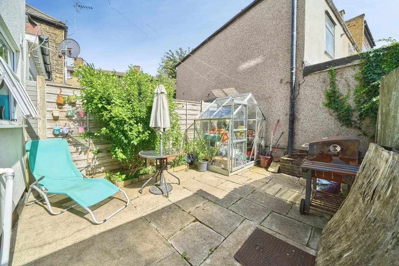 Desford Road, London, E16, photo 15