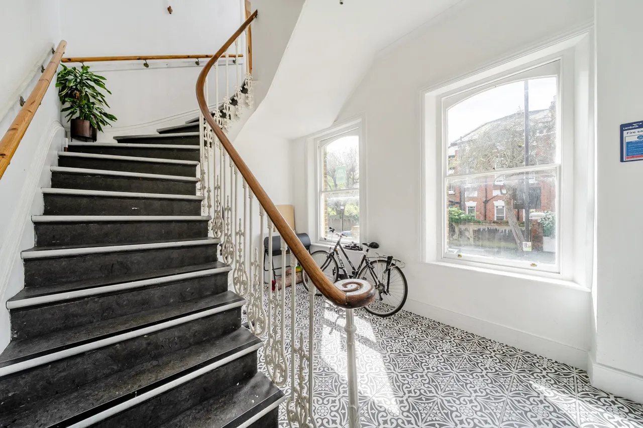Knatchbull Road, SE5, photo 4