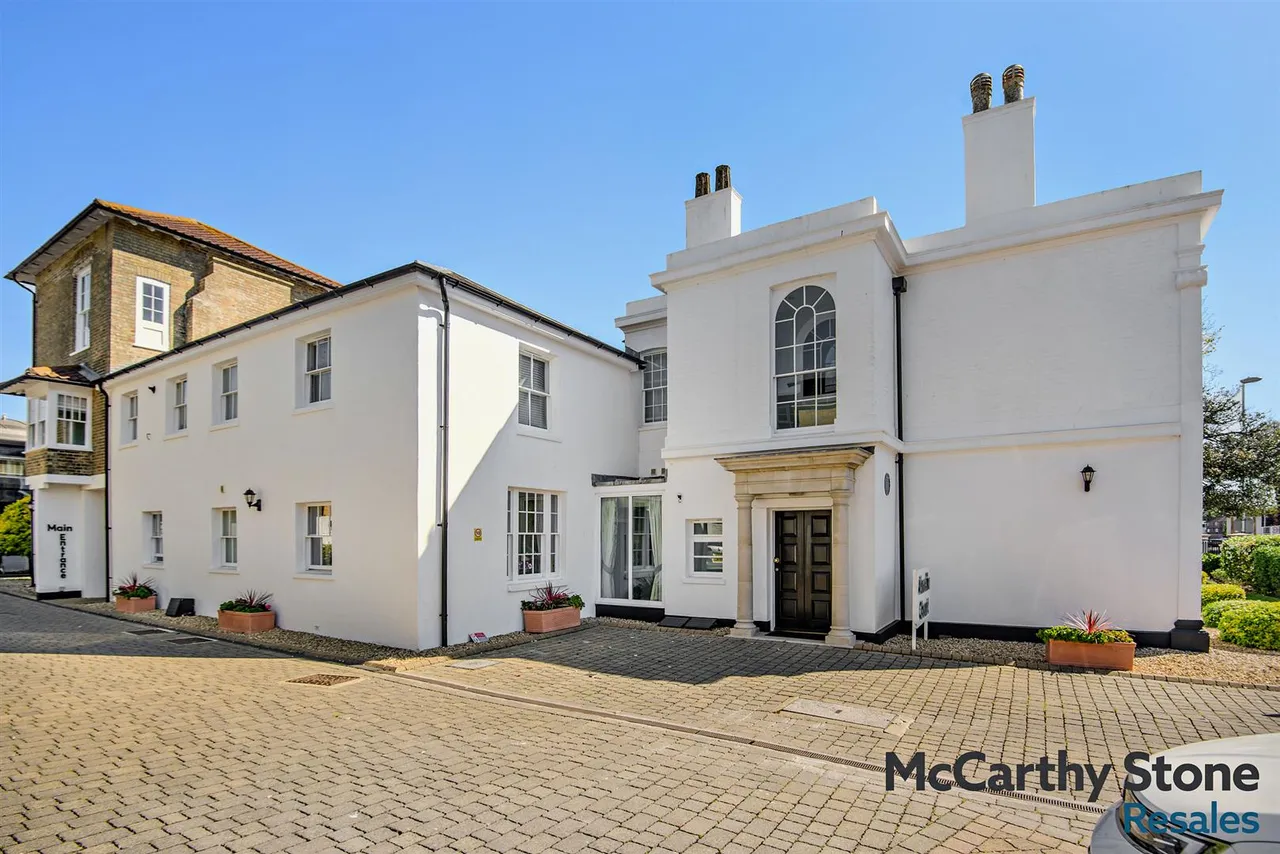 Union Place, Worthing, BN11, photo 16