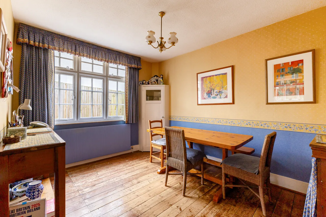 California Lane, Bushey Heath, WD23, photo 10