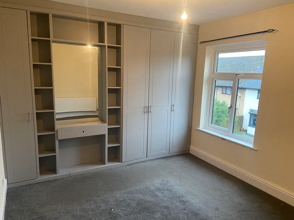 Mount Avenue, Hurstead, OL12, photo 5