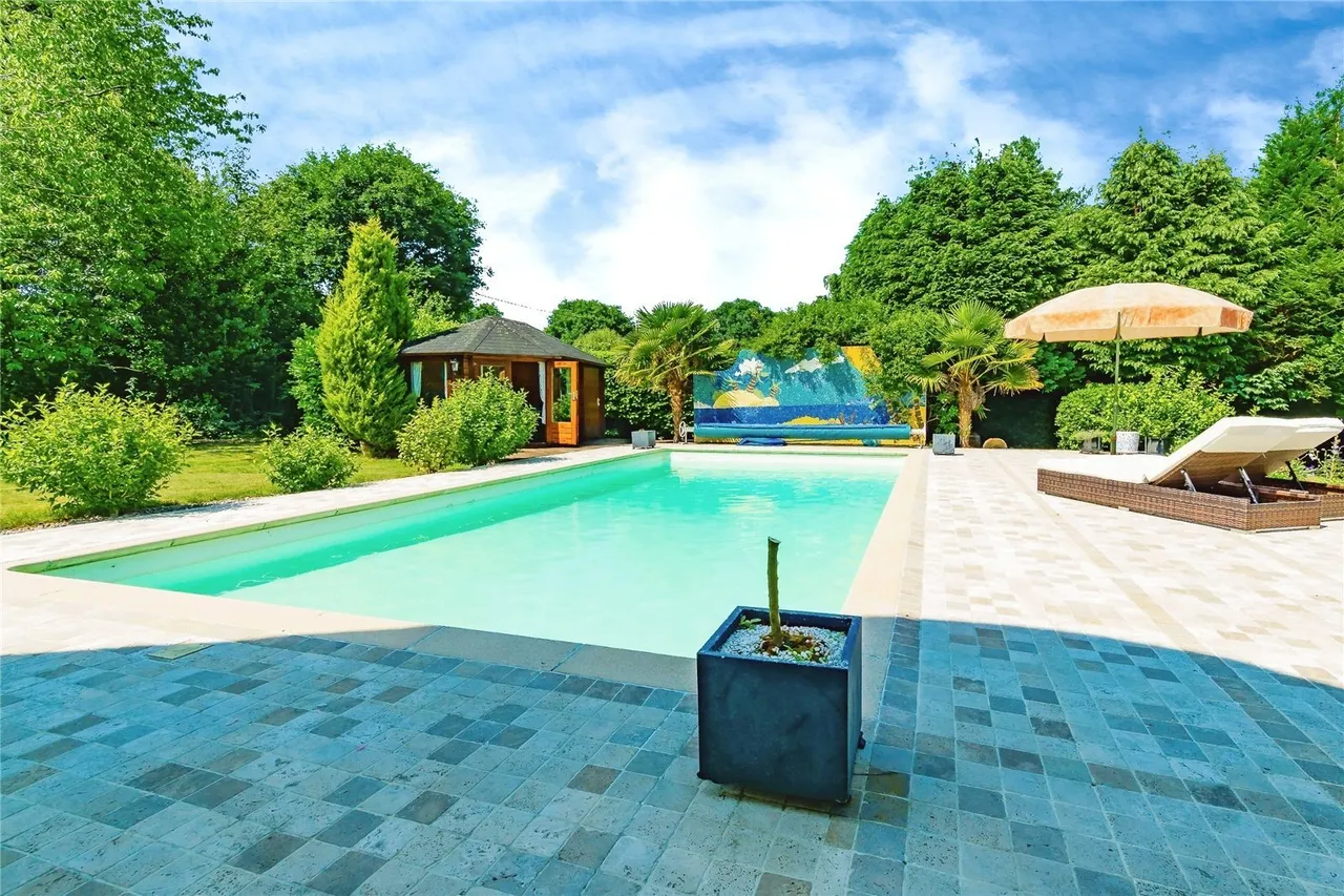 Fir Tree Lane, West Chiltington, RH20, photo 9