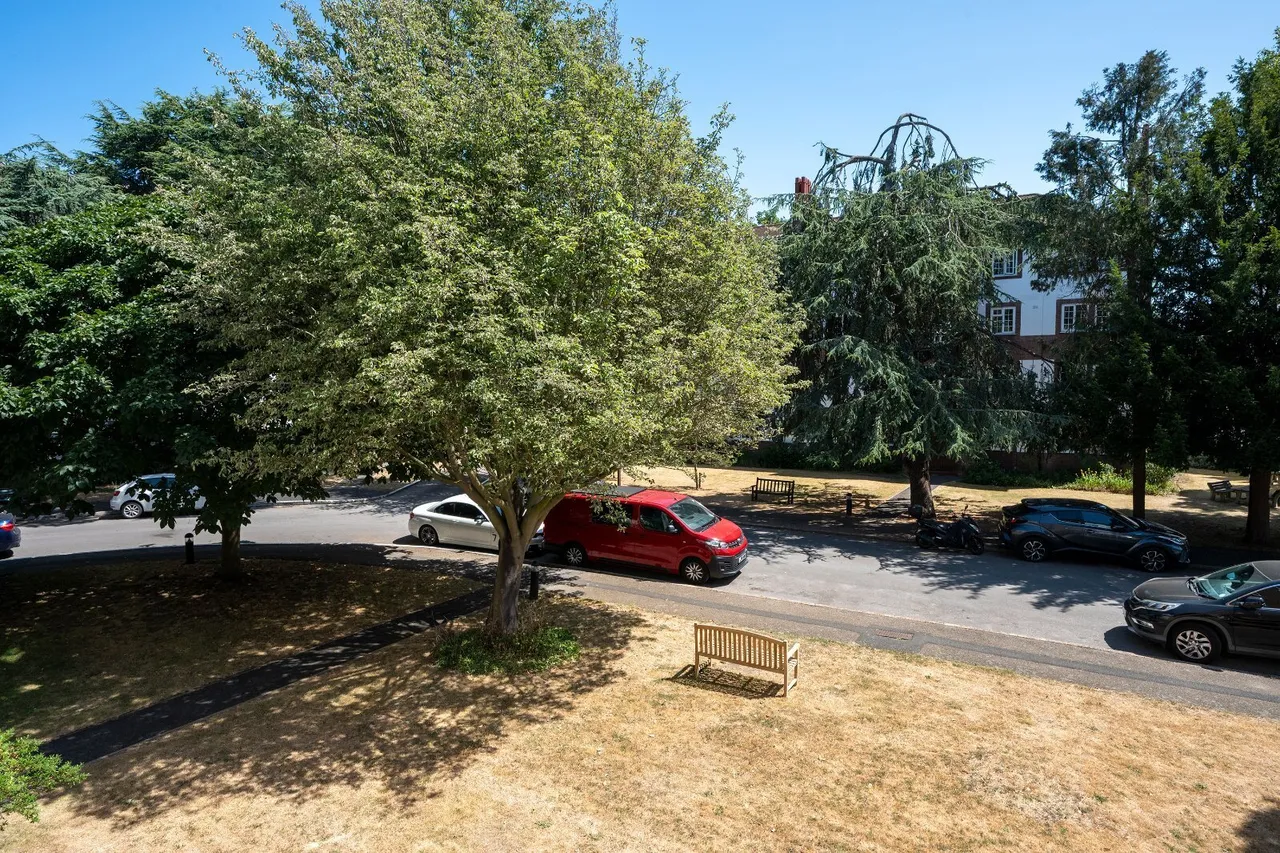 Kew Road, Richmond, TW9, photo 8