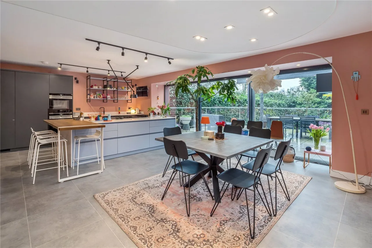 Park Road, Bowdon, WA14, photo 9