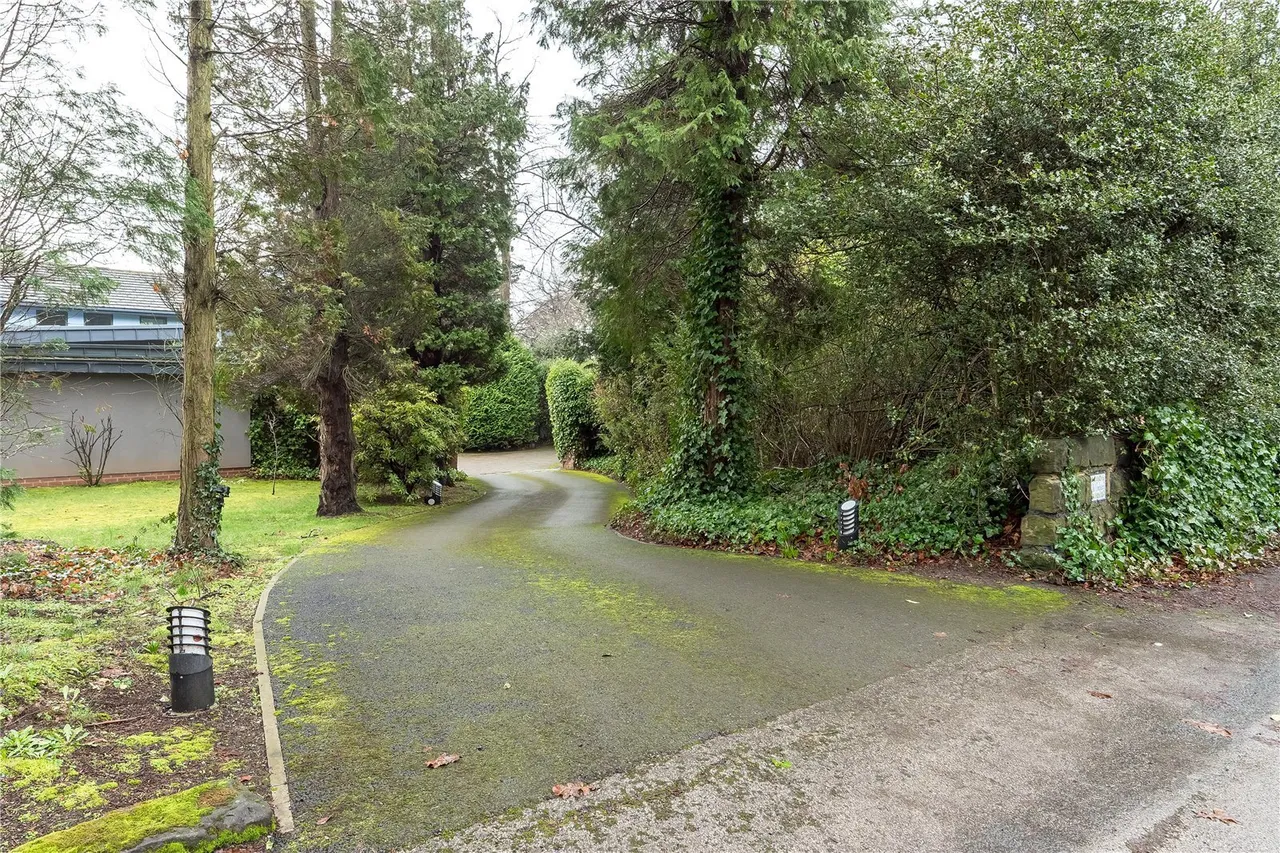 Park Road, Bowdon, WA14, photo 21