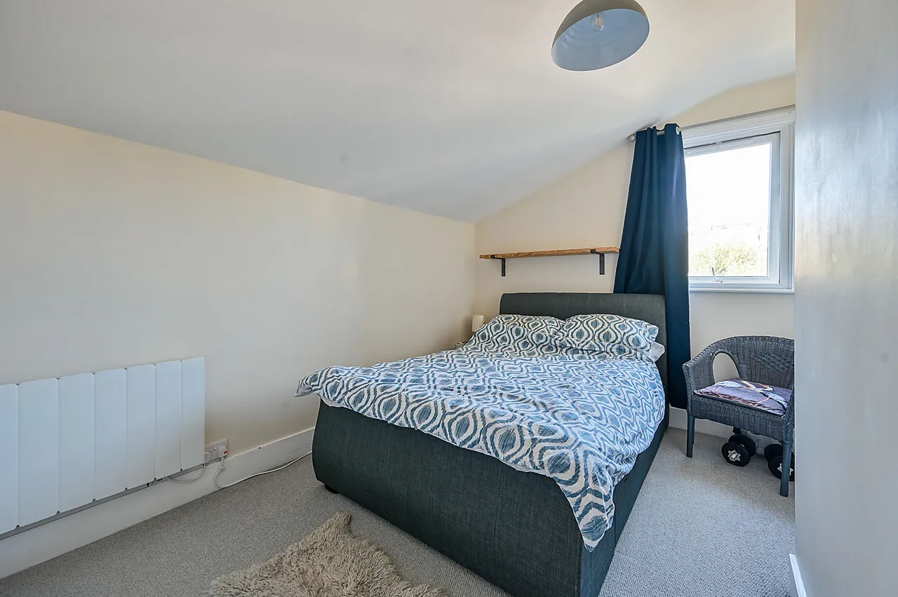 Kingston Upon Thames, KT2, photo 6