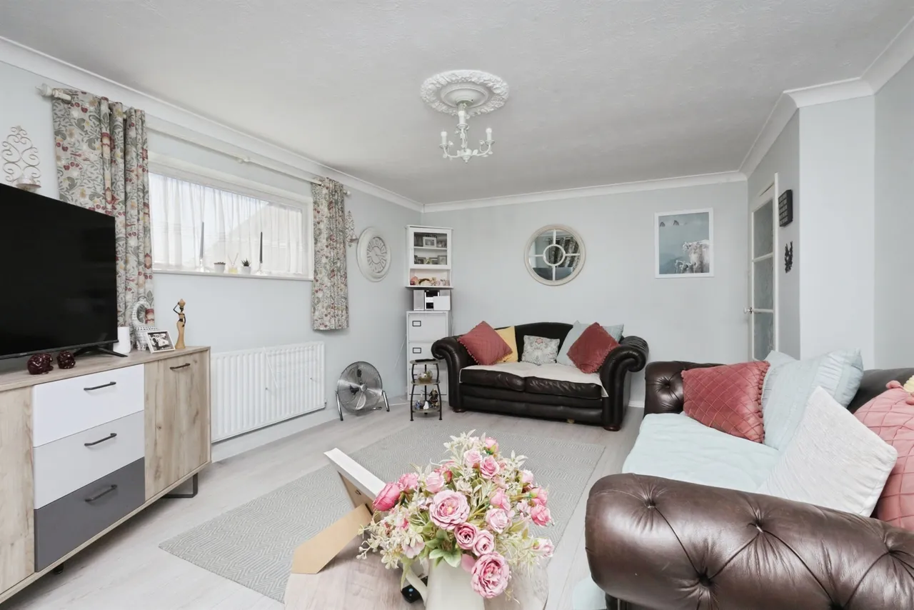 Milland Road, Hailsham, BN27, photo 3