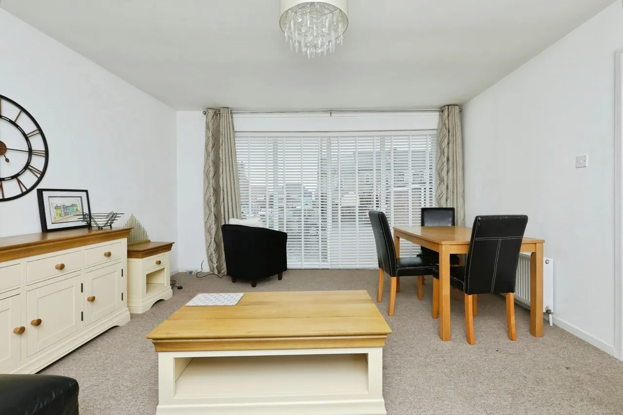 Stone Close, Ravenfield, Rotherham, South Yorkshire, S65, photo 8