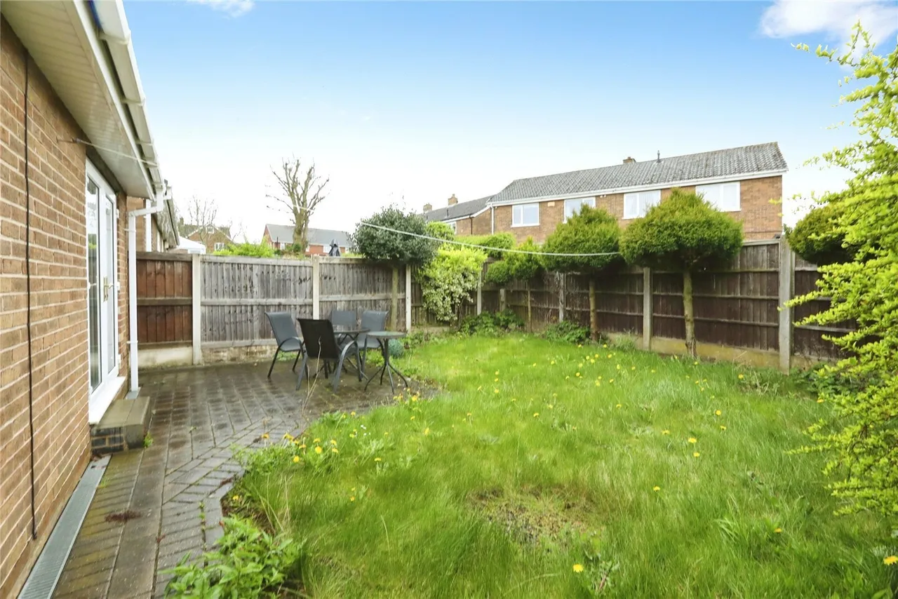 Stone Close, Ravenfield, Rotherham, South Yorkshire, S65, photo 19