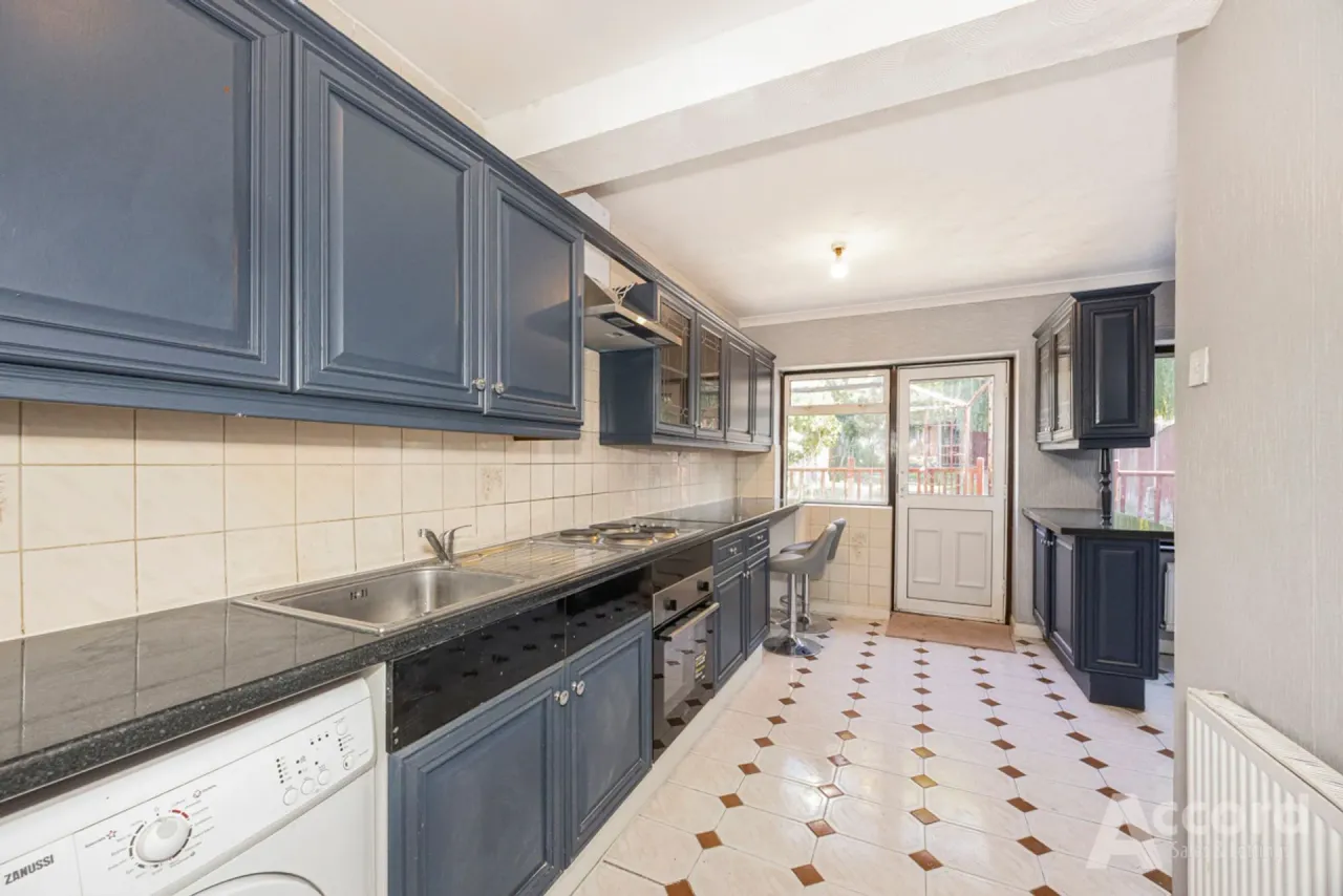 Seymer Road, Romford, RM1, photo 23