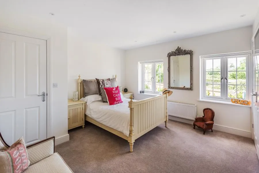 Woking Road, Guildford, GU4, photo 18
