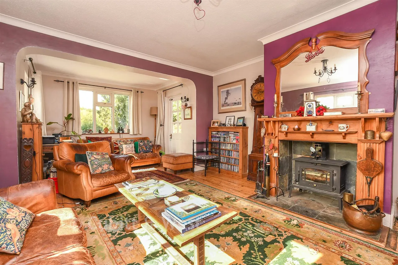 Middle Street, Betchworth, RH3, photo 7