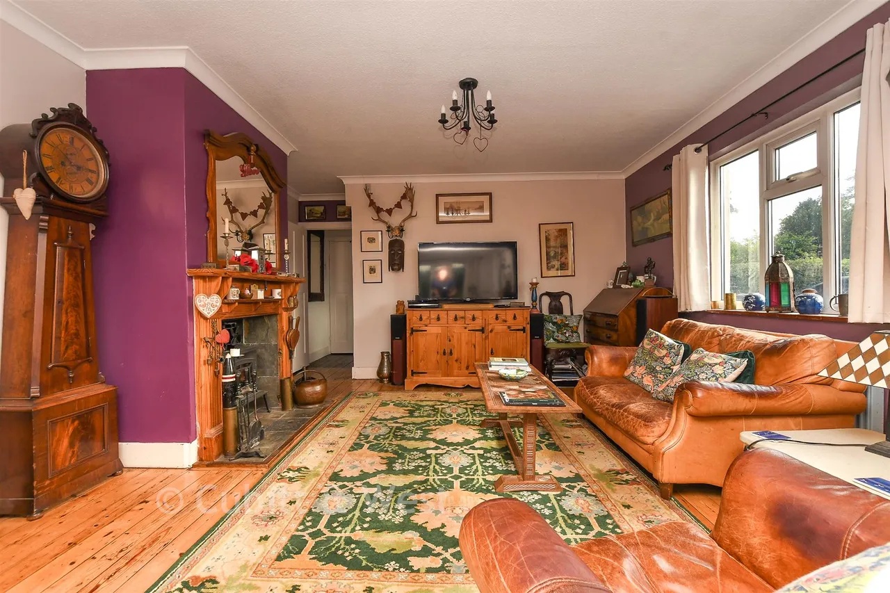 Middle Street, Betchworth, RH3, photo 6