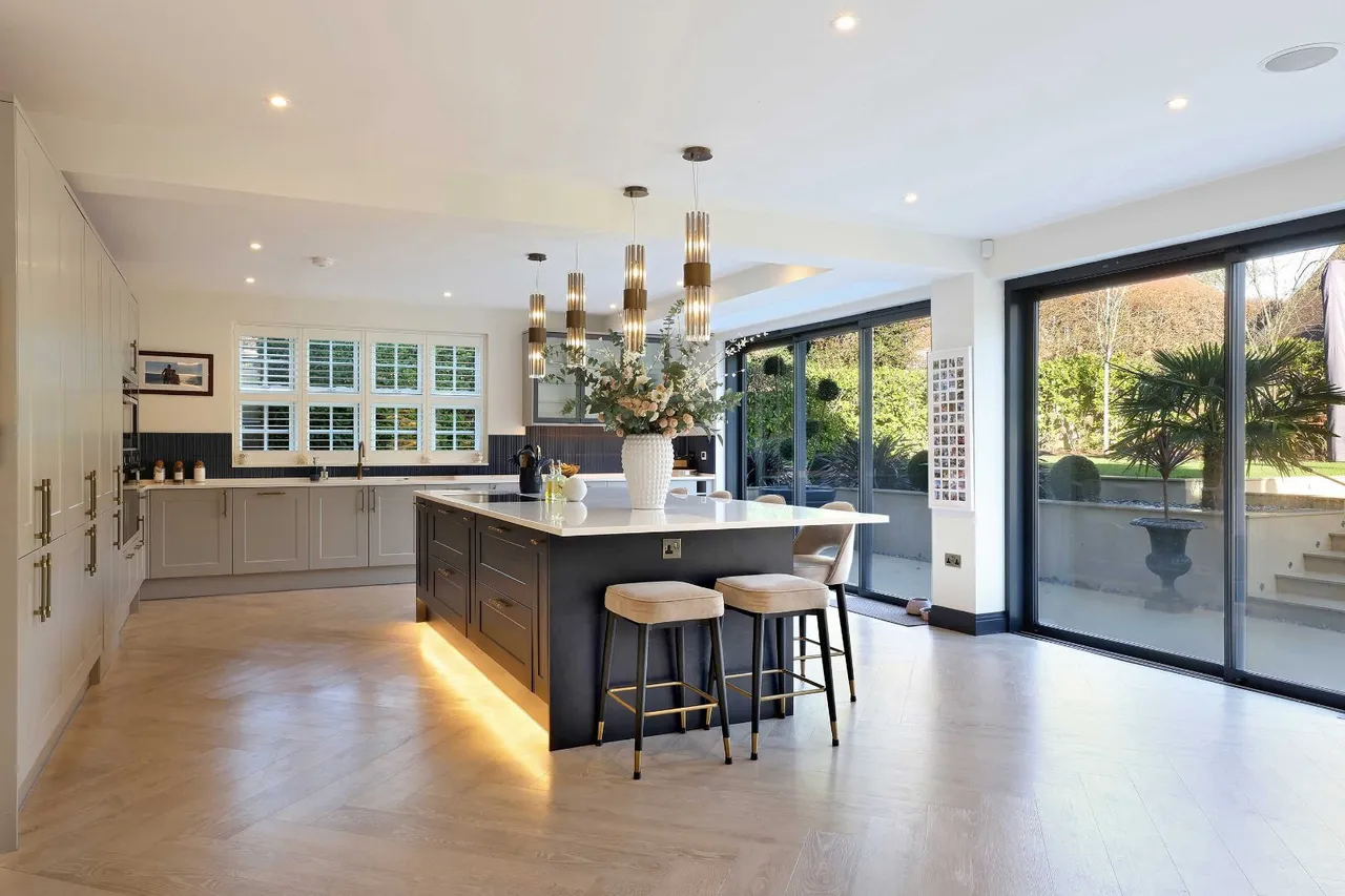 Manor Road, Penn, HP10, photo 5