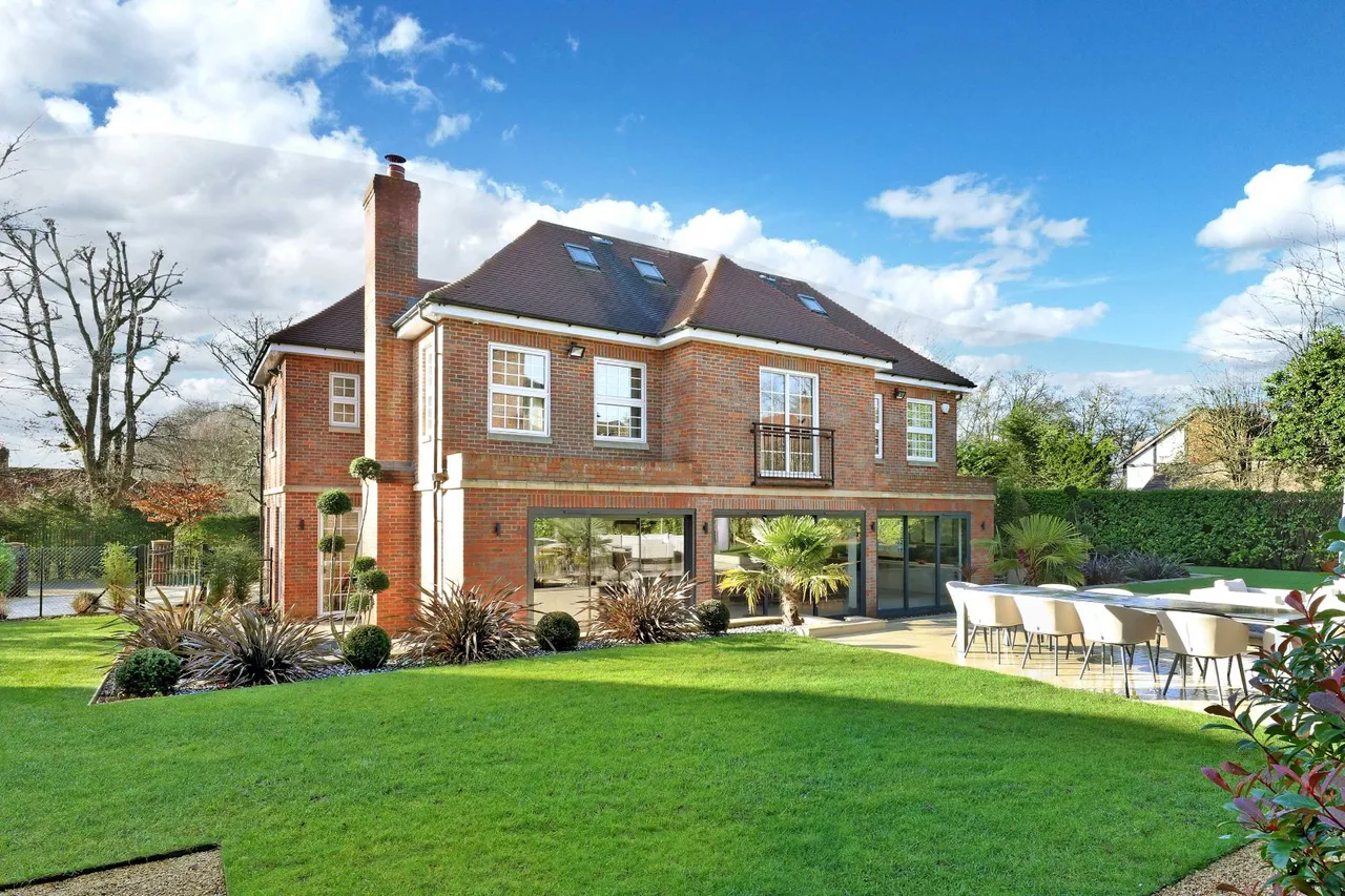 Manor Road, Penn, HP10, photo 29