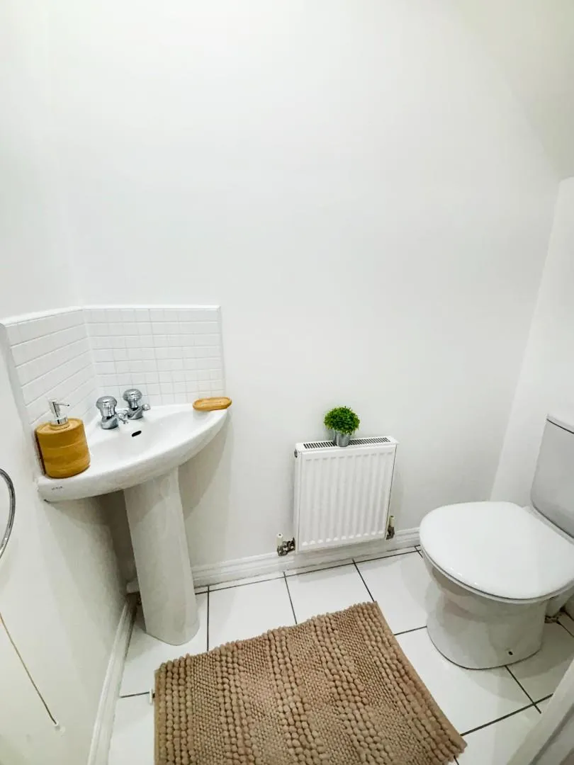 Oakwood Grove, Radcliffe, Manchester, M26 2YL, photo 8