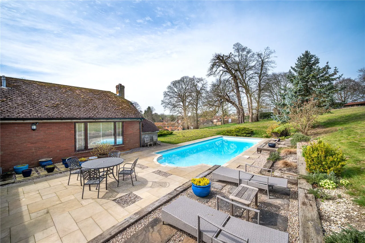 The Maltings, West Ilsley, Newbury, Berkshire, RG20 7AX, photo 10