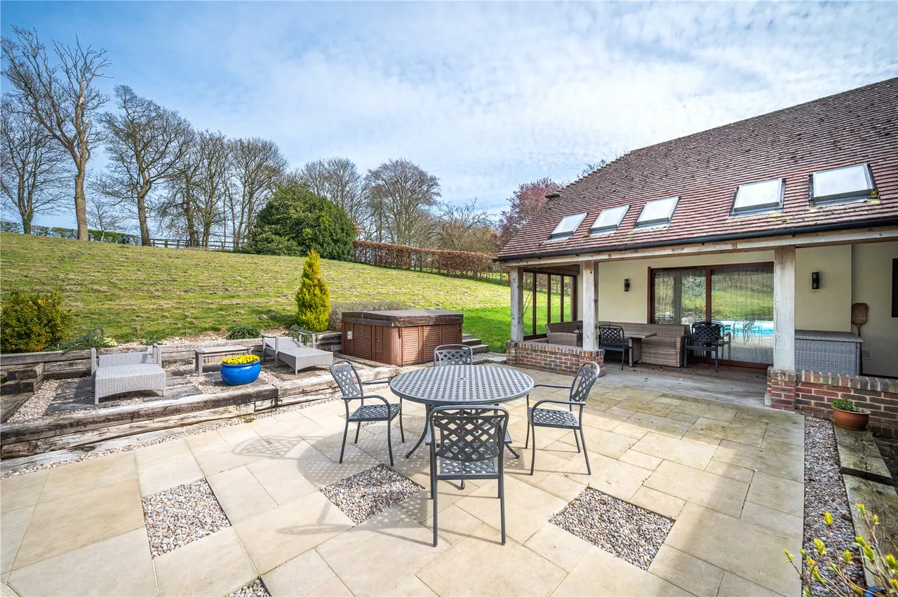 The Maltings, West Ilsley, Newbury, Berkshire, RG20 7AX, photo 28