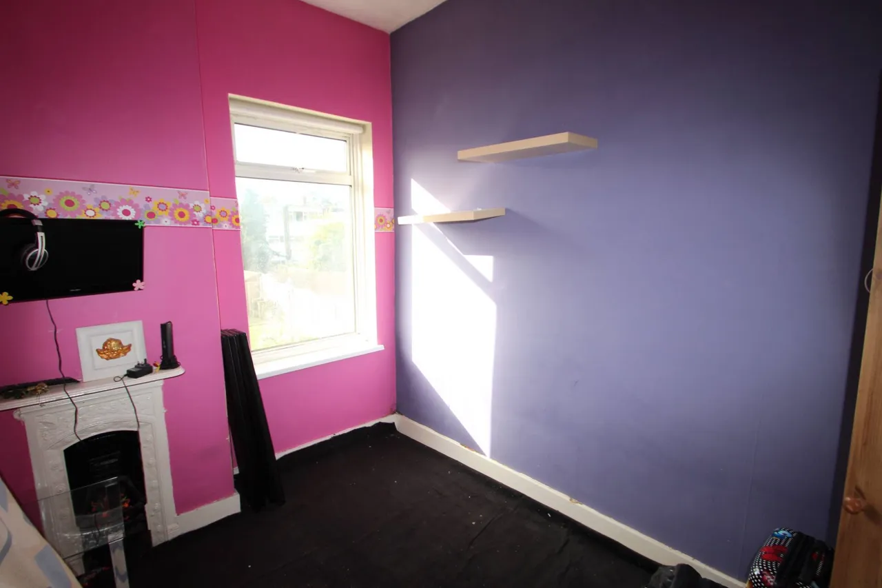 Tonge Road, Sittingbourne, photo 7