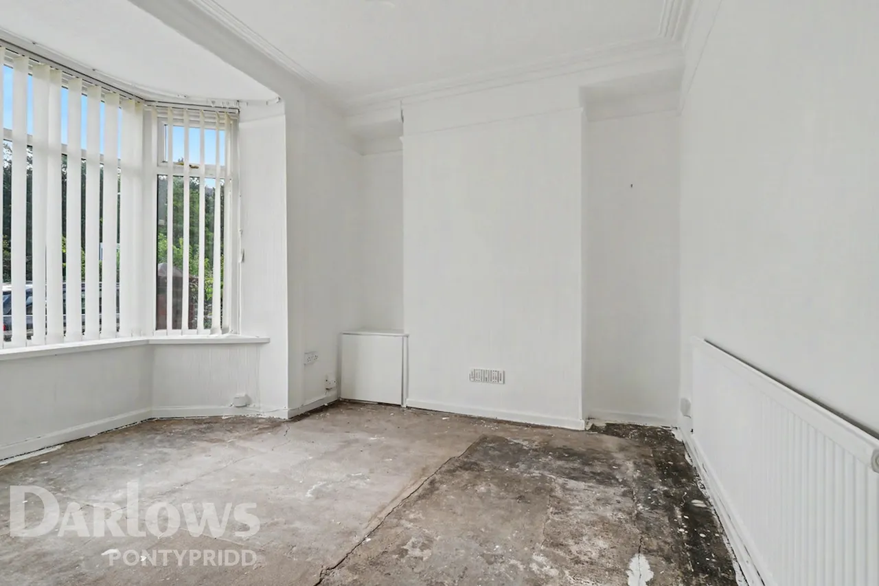 Woodland Terrace, Pontypridd, photo 2