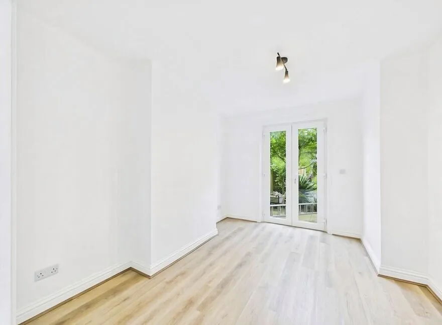 Turner Road, Worthing, West Sussex, BN14, photo 5