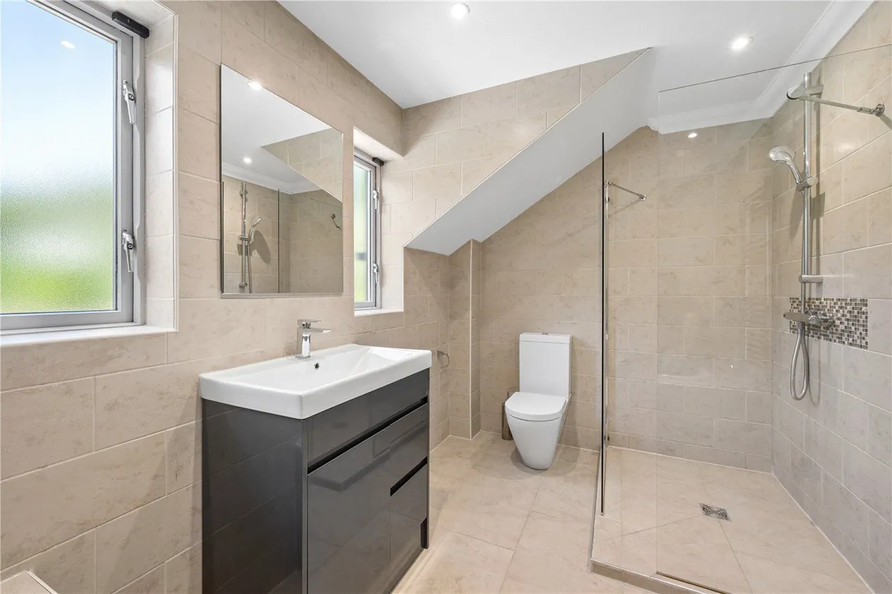 Aberford Road, Barwick In Elmet, LS15, photo 23