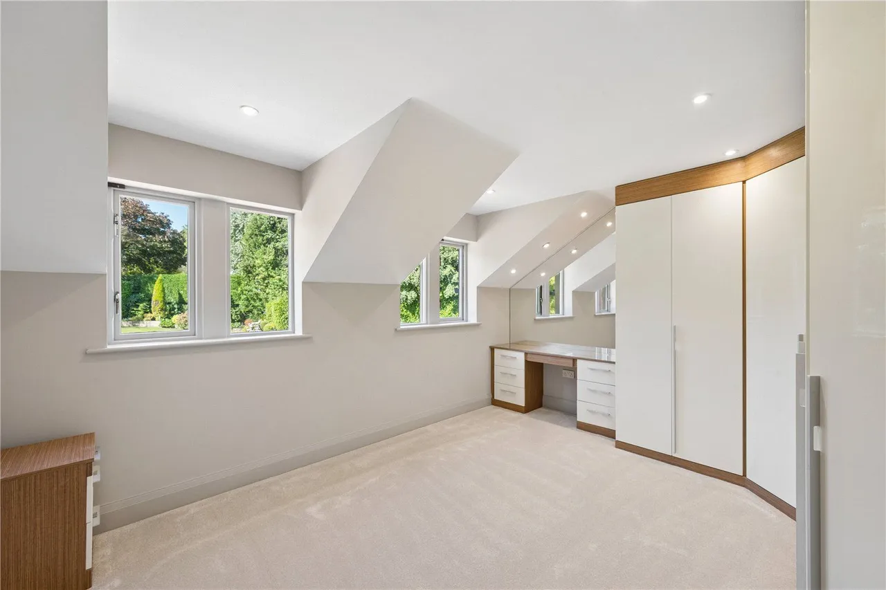 Aberford Road, Barwick In Elmet, LS15, photo 21