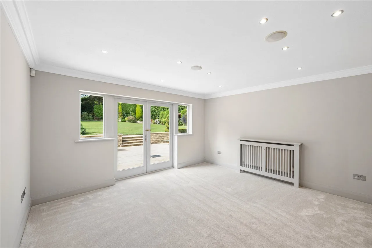 Aberford Road, Barwick In Elmet, LS15, photo 6