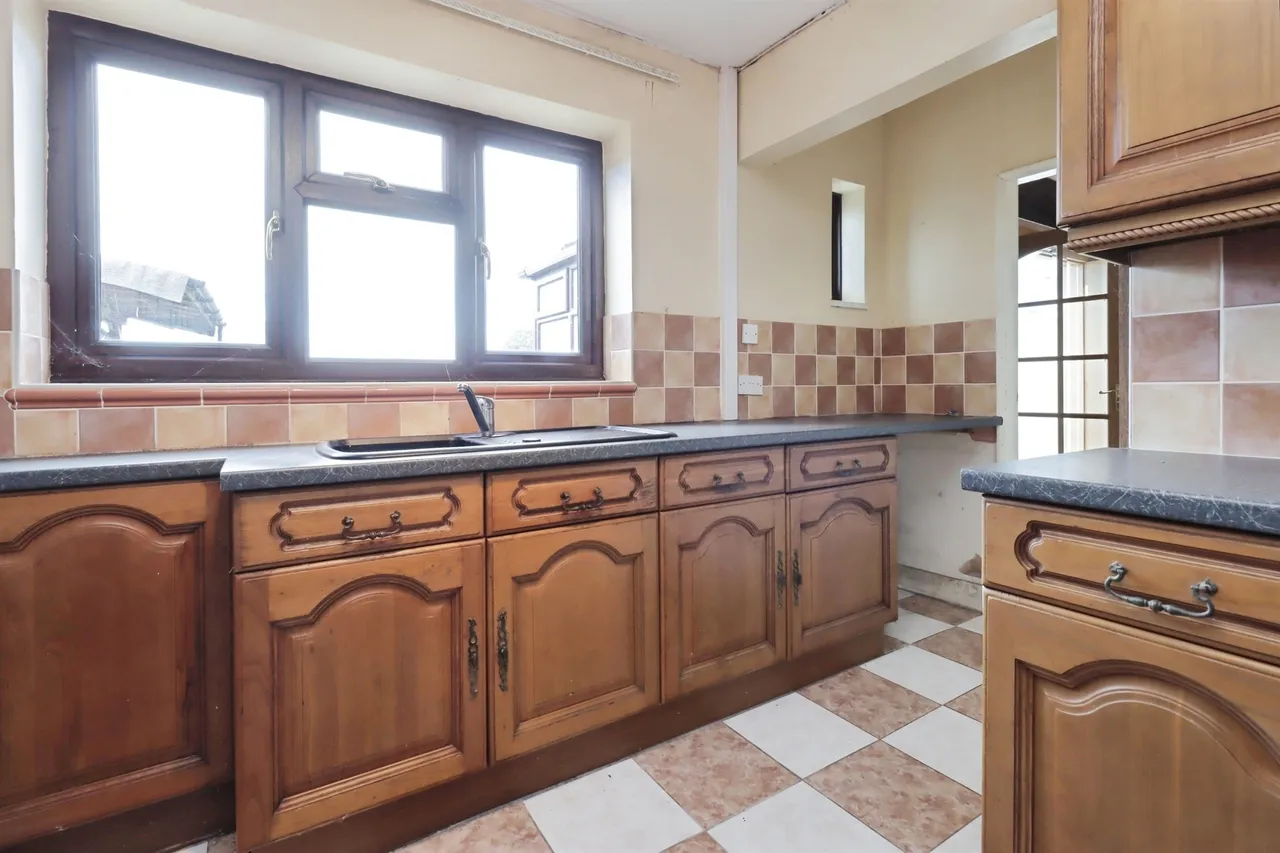 Barton Road, Barton, SY14, photo 8