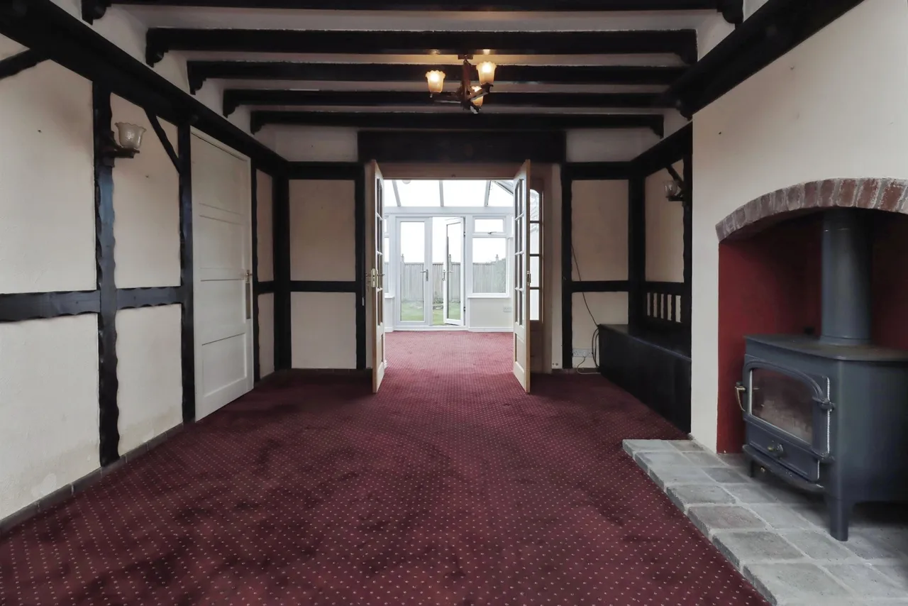 Barton Road, Barton, SY14, photo 4
