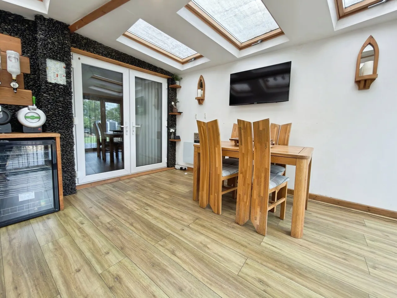 Clase Road, Morriston, photo 14