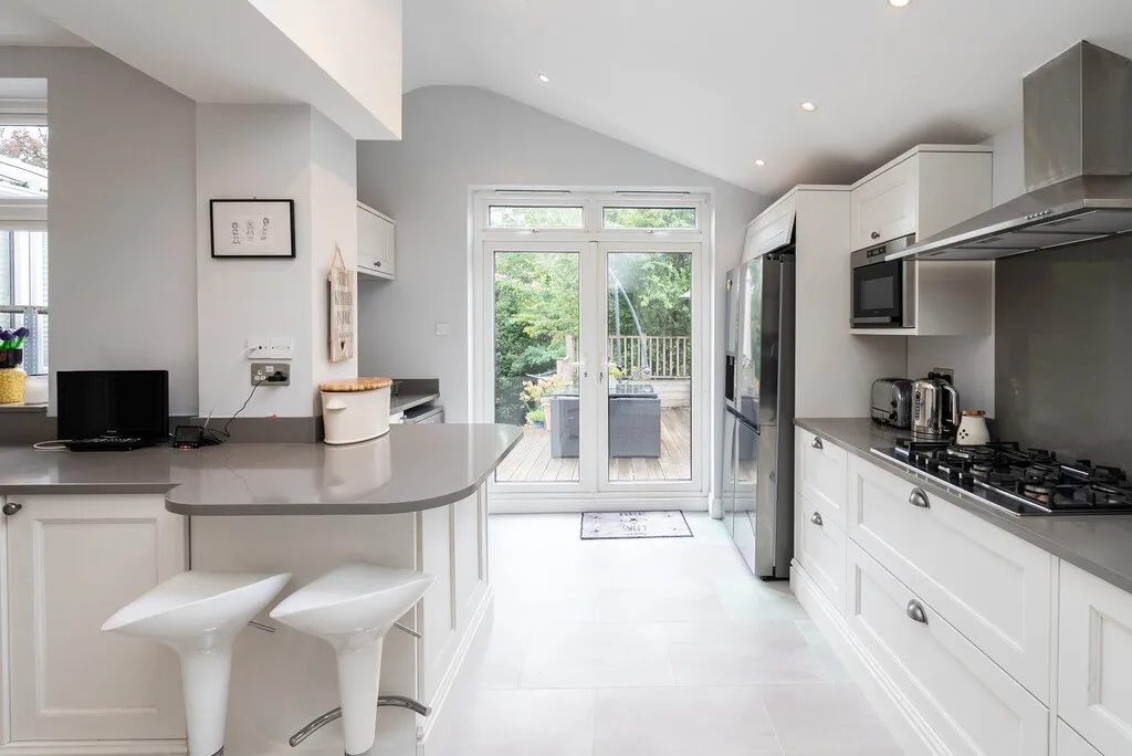 Townfield Road, Dorking, RH4, photo 8