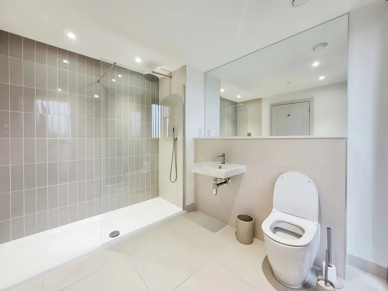 Rest Bay Porthcawl, CF36, photo 9