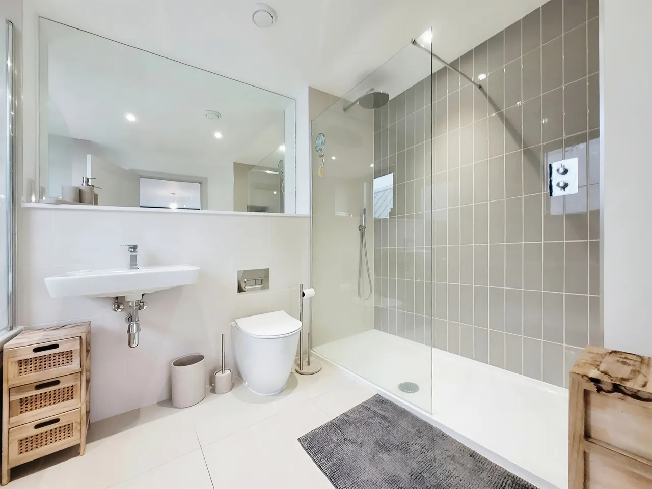 Rest Bay Porthcawl, CF36, photo 17