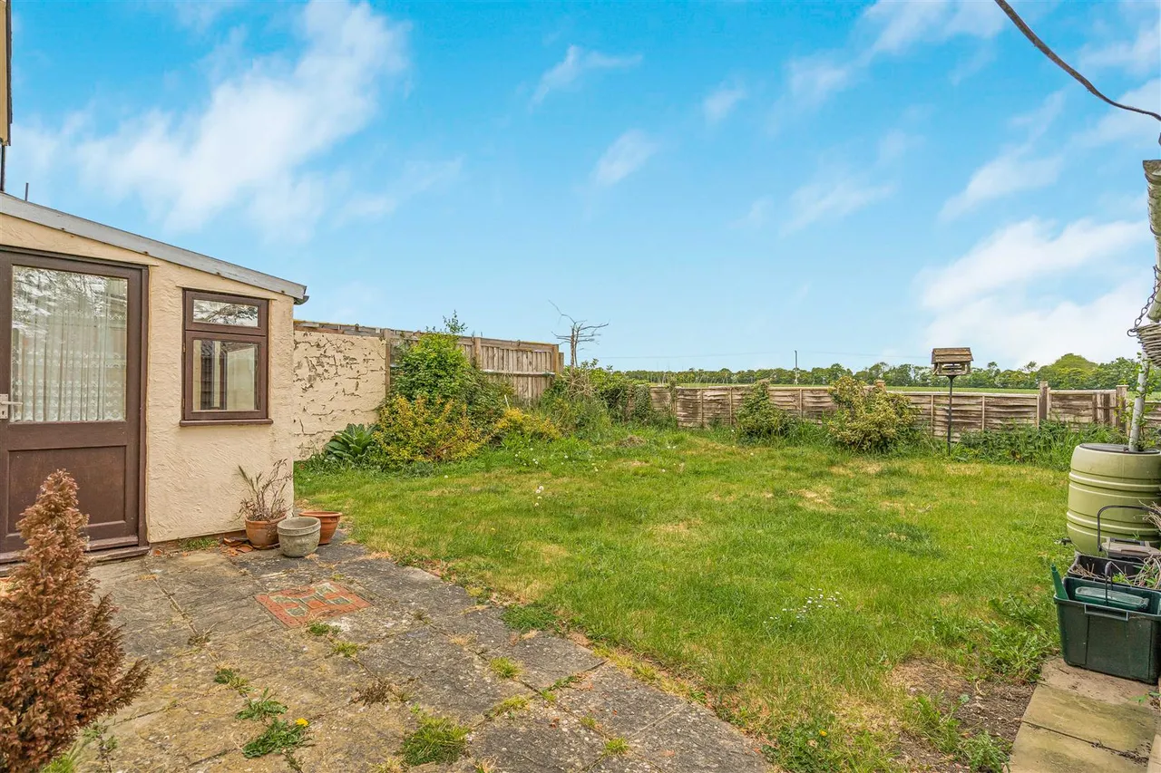 Hill Road, Hempstead, CB10, photo 17