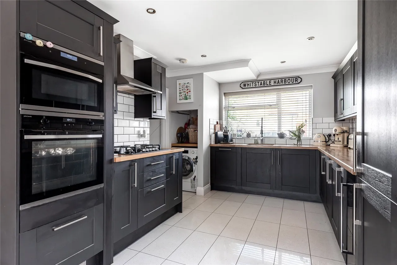 Durrant Way, Farnborough Village, BR6, photo 3