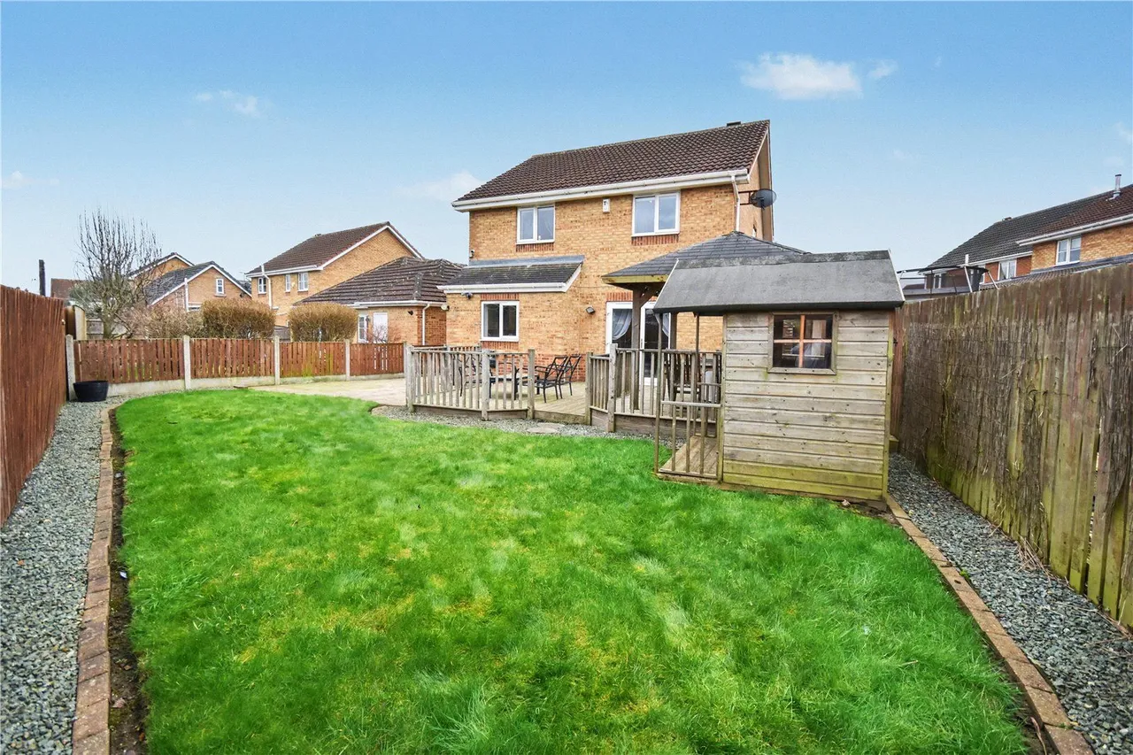 Redhill Chase, Castleford, WF10, photo 9