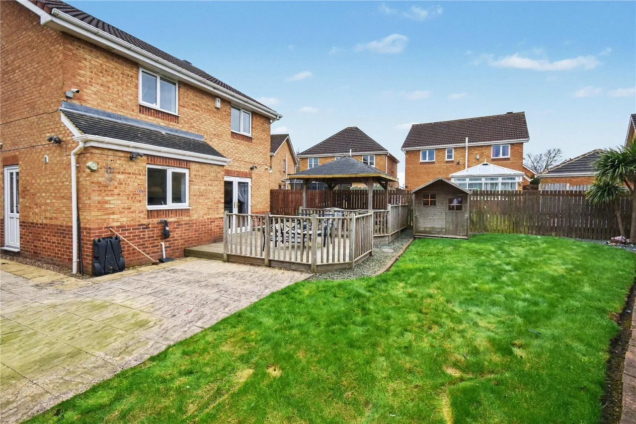 Redhill Chase, Castleford, WF10, photo 10