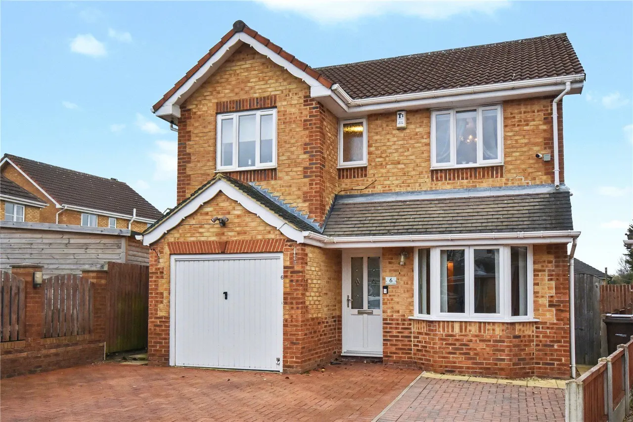 4 bed house for sale, Redhill Chase, Castleford, WF10