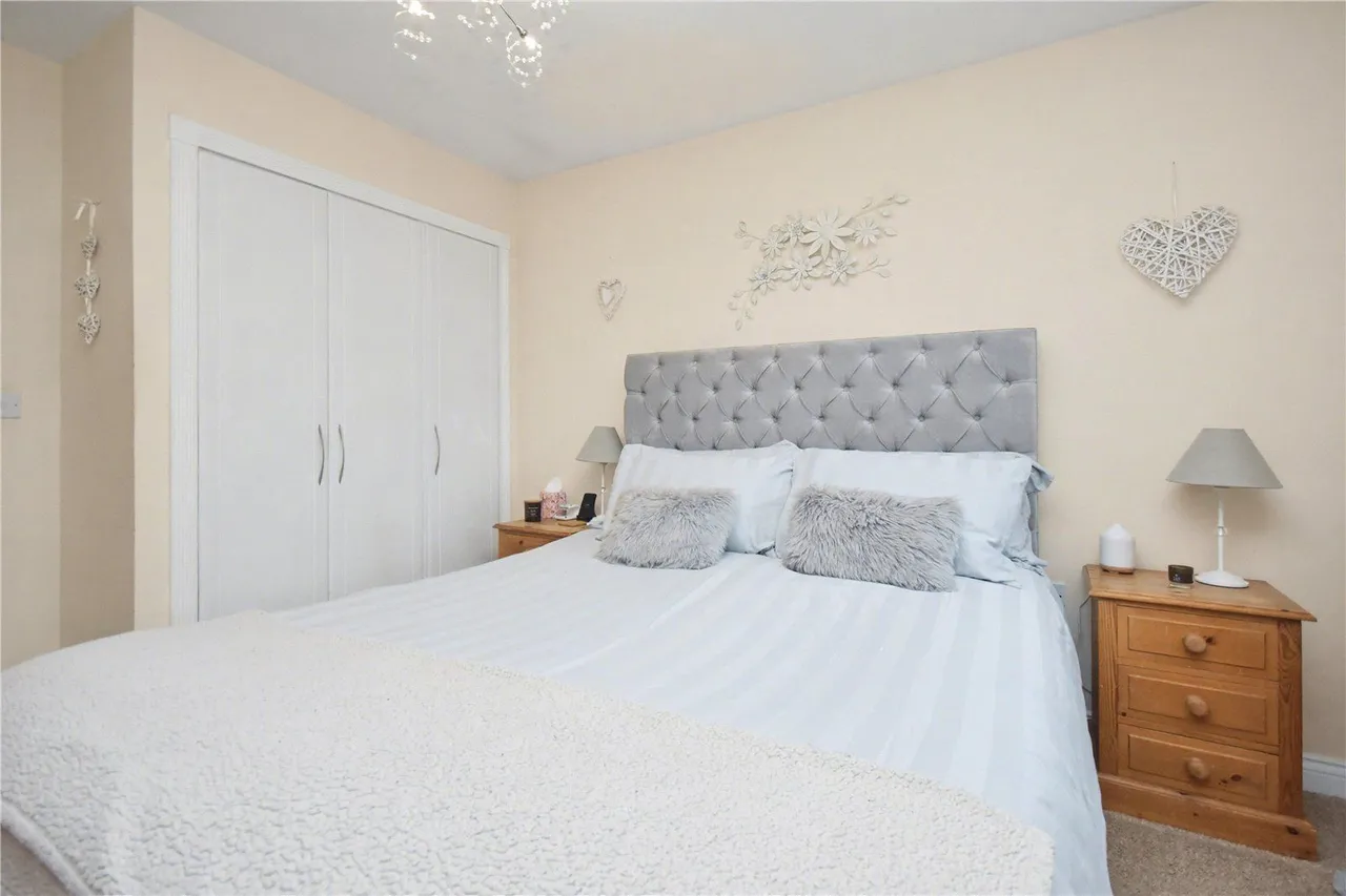 Redhill Chase, Castleford, WF10, photo 16