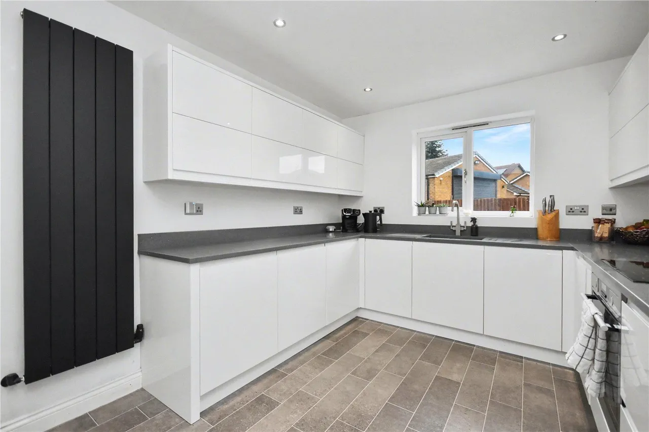 Redhill Chase, Castleford, WF10, photo 4