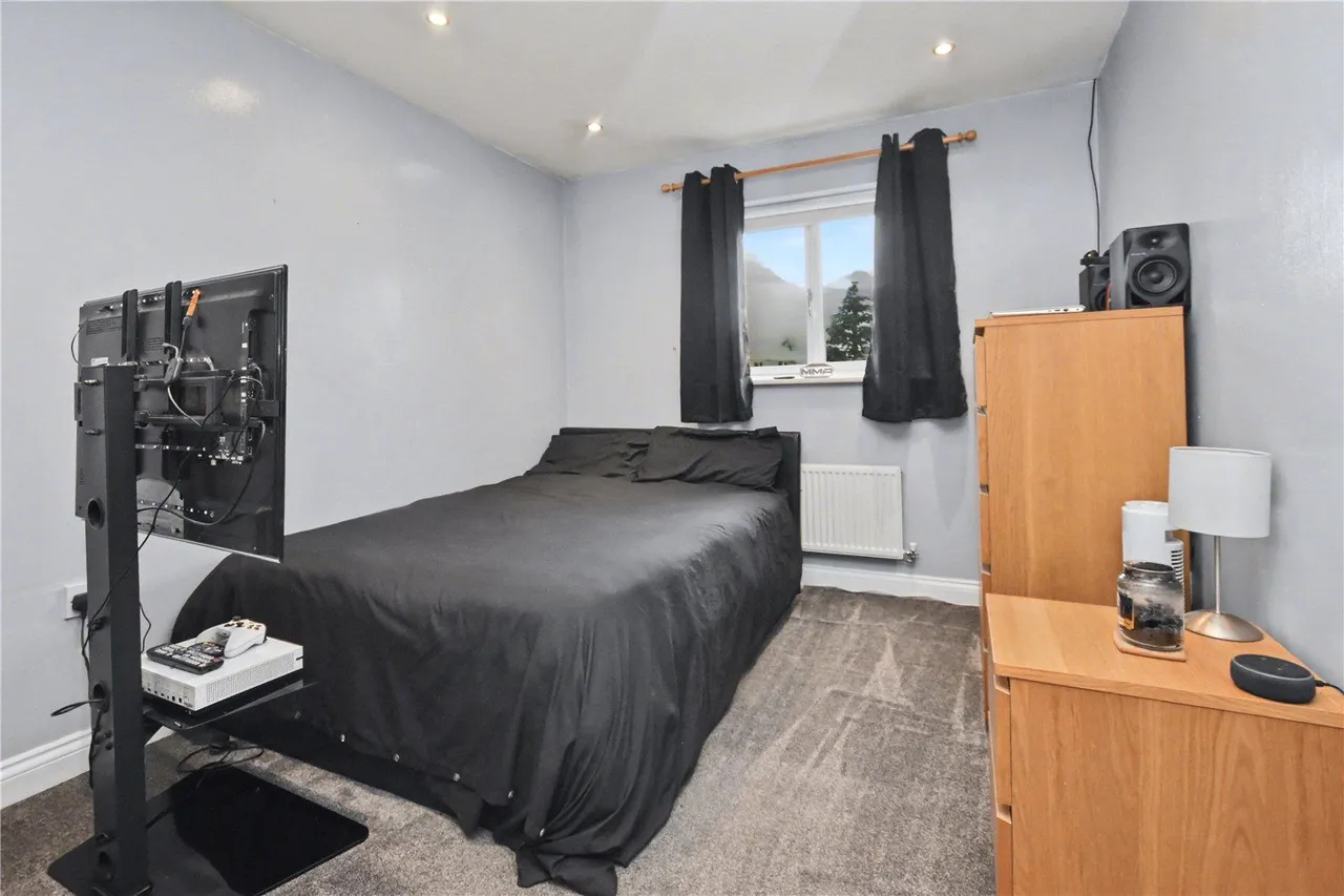 Redhill Chase, Castleford, WF10, photo 12