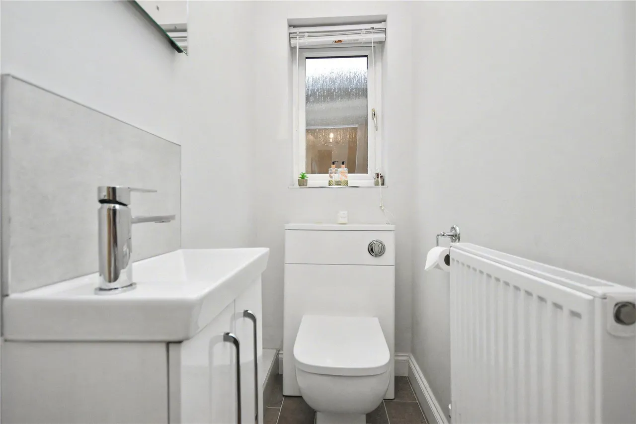 Redhill Chase, Castleford, WF10, photo 18