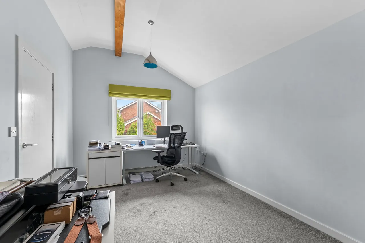 Geralds Grove, Banstead, SM7, photo 18
