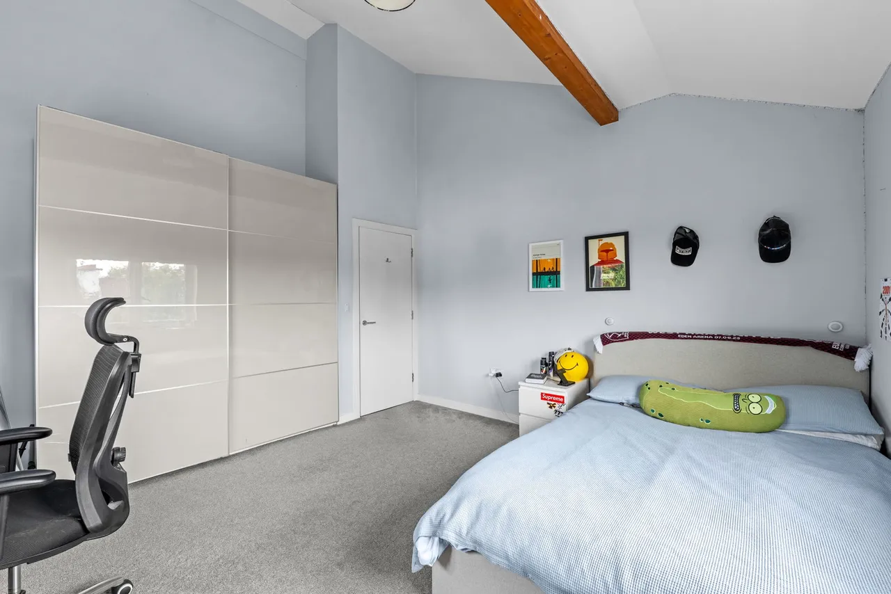 Geralds Grove, Banstead, SM7, photo 16