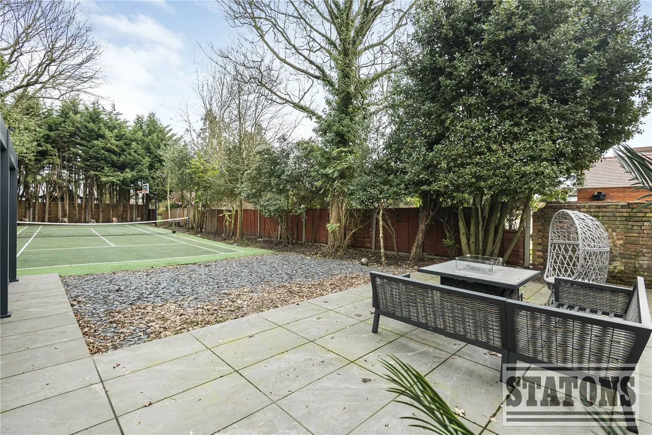 Friern Barnet Lane, Whetstone, London, N20 0NN, photo 26